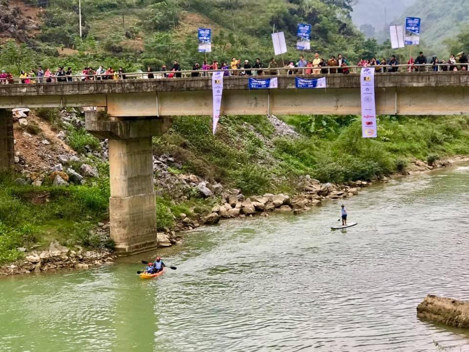 Diem Dung Chan Can Ty Ha Giang Exteriér fotografie
